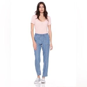 Old Navy Cropped Pants